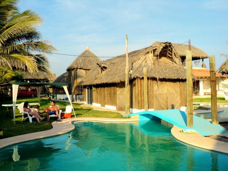 Cabanas Pie De La Cuesta Hotel Coyuca Habitación foto