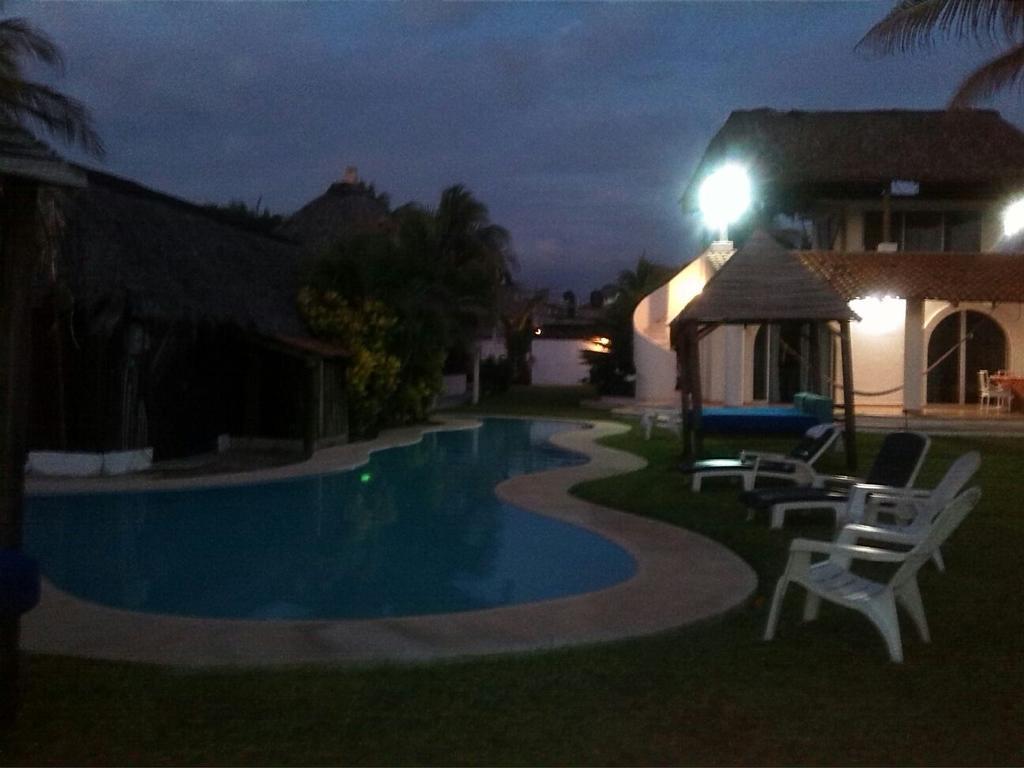 Cabanas Pie De La Cuesta Hotel Coyuca Exterior foto